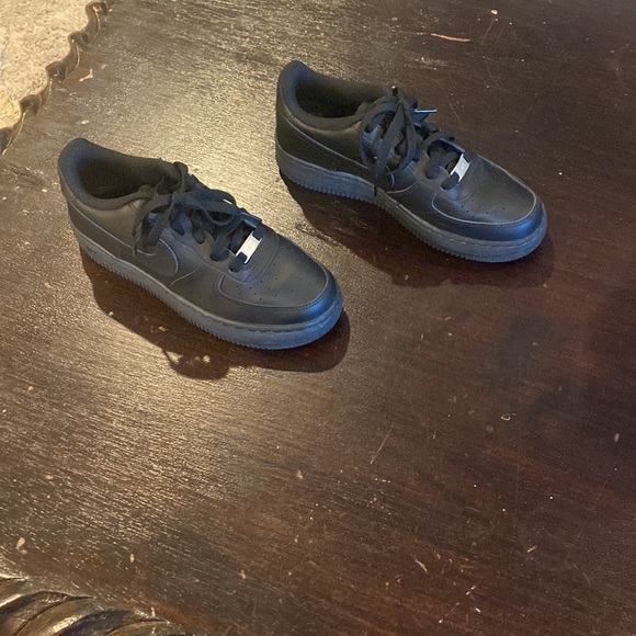 Air Force 1 black size 5 1/2 - Picture 3 of 6